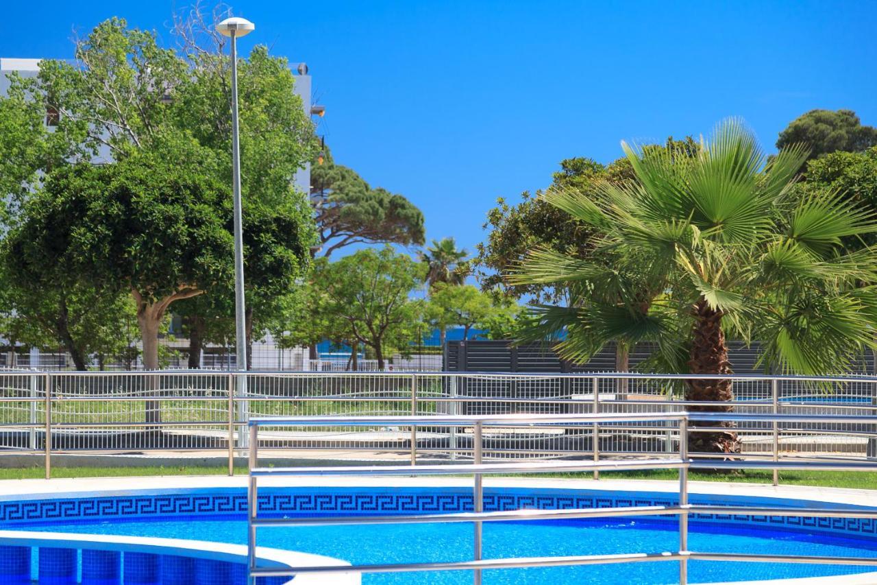 Apartamento Uhc Mar Augusta Family Complex Cambrils Exterior foto